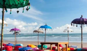 Pantai Seminyak Bali, Destinasi Mewah dengan Pesona Sunset