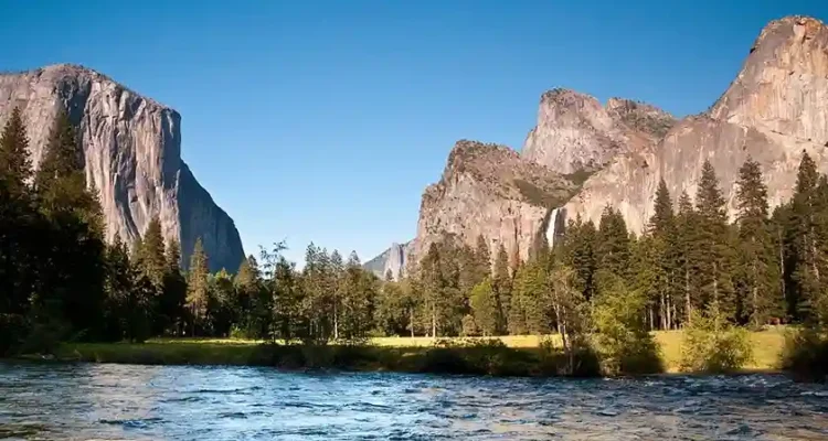 Taman Nasional Yosemite 2025: Eksplorasi Hutan dan Air Terjun Legendaris