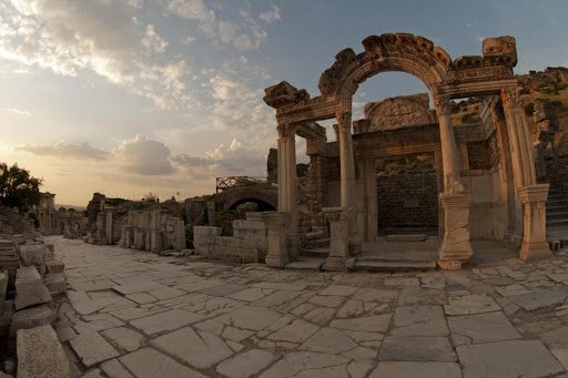Kota Tua Ephesus Turki 2026, Peninggalan Romawi yang Masih Berdiri Megah