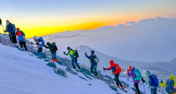 Mount Ararat Eastern Turkey, Gunung Tertinggi Turki yang Legendaris dan Penuh Misteri
