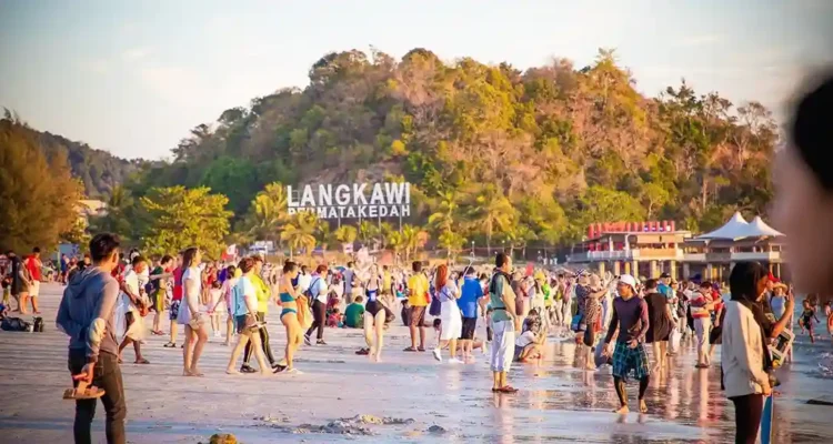Pantai Cenang Langkawi 2026, Wisata Pantai Malaysia Yang Terkenal