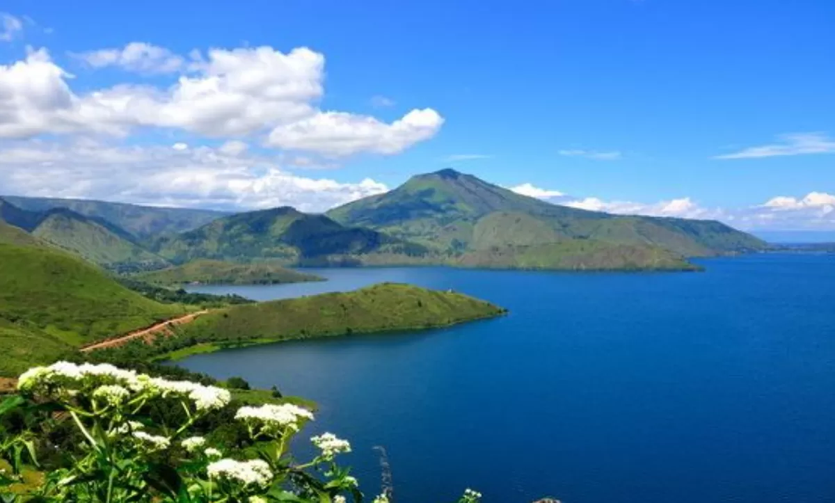 Wisata Danau Vulkanik, Pesona Alam Yang Lahir Dari Jejak Gunung Api